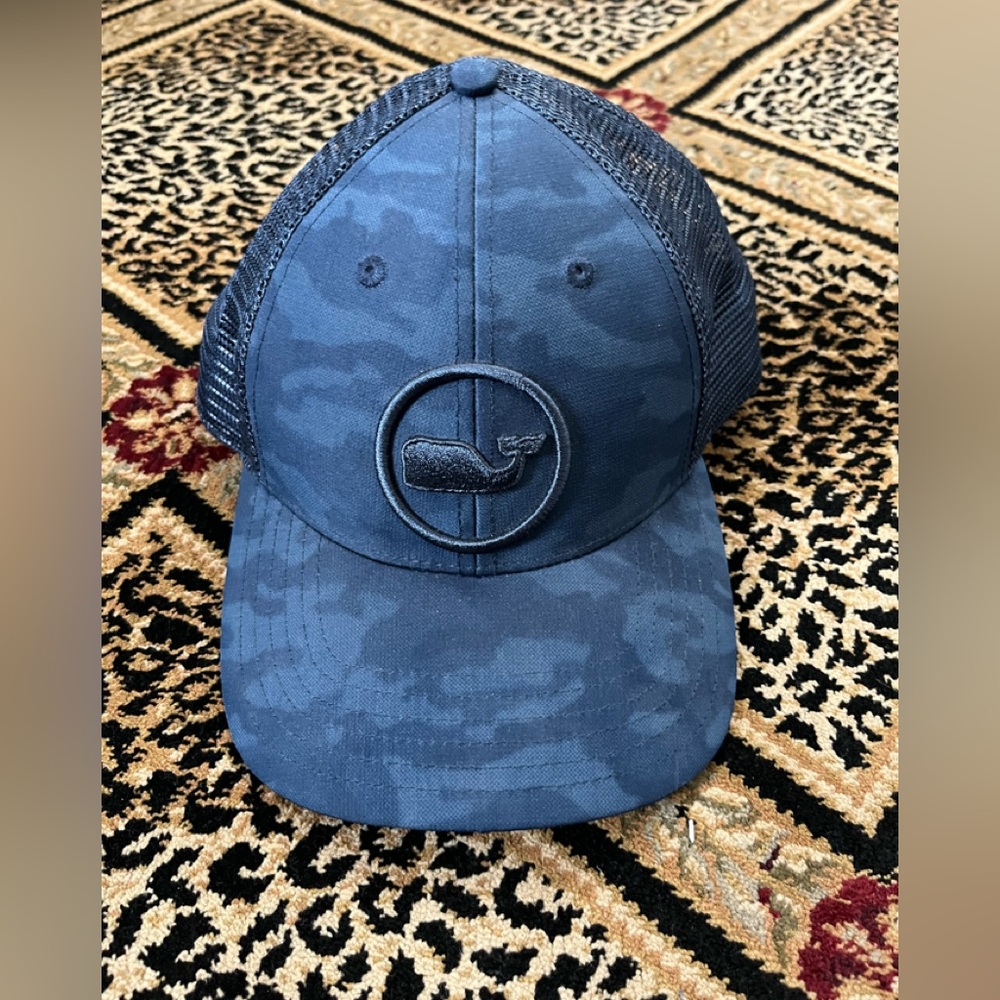 Vineyard Vine Hat